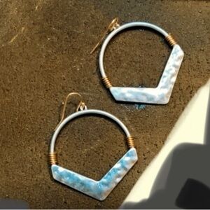 Geometric boho-chic weightless earrings